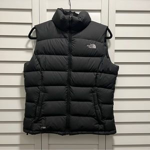North Face women’s puffer vest 700